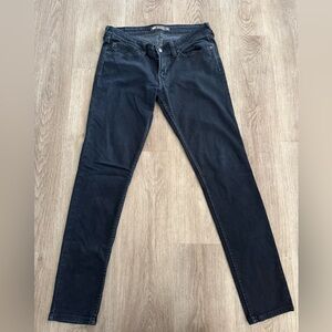 Levis Demi Curve Skinny Jean Black Women’s size 11 M